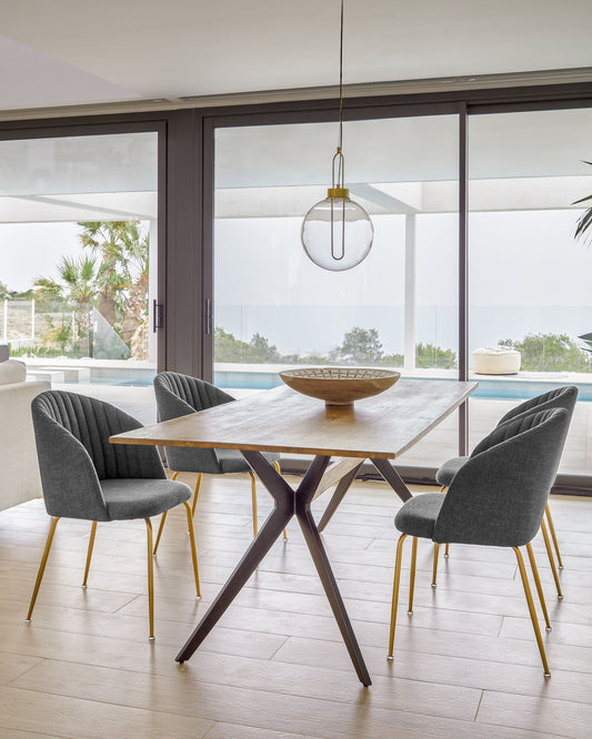 Table Amethyst placage de chêne effet vieilli et pieds en acier finition noire 160 x 90 cm