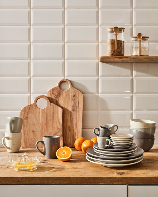 Tabla de servir rectangular Syriana de madera maciza de acacia