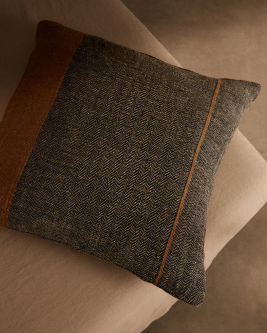 Housse de coussin Eiko 100 % lin gris avec rayures verticales terracotta 50 x 50 cm