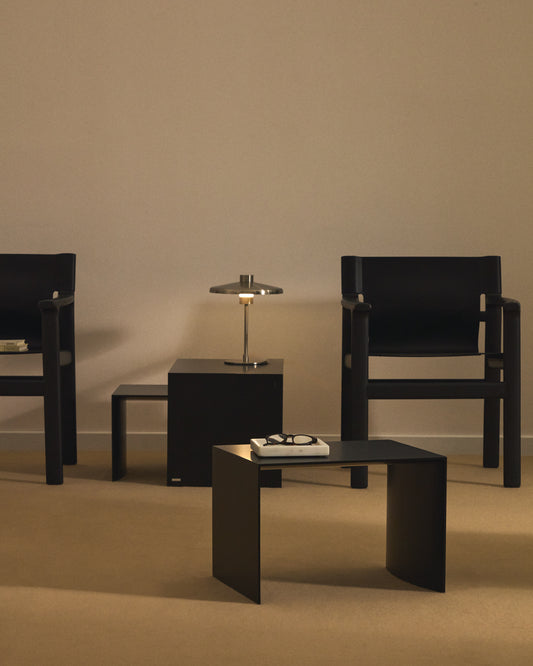 Ensemble Litto de 3 tables gigognes en DM laqué noir 60 x 40 / 51 x 36 / 42 x 31 cm