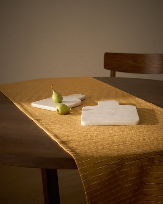 Camí de taula Noira de cotó jacquard mostassa 50 x 150 cm
