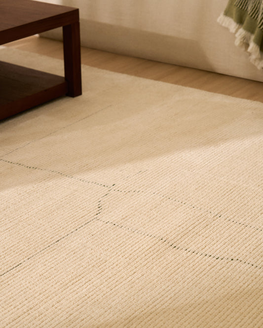 Catifa Lisdan de fibres sintètiques cru amb detall gràfic verd 160 x 230 cm
