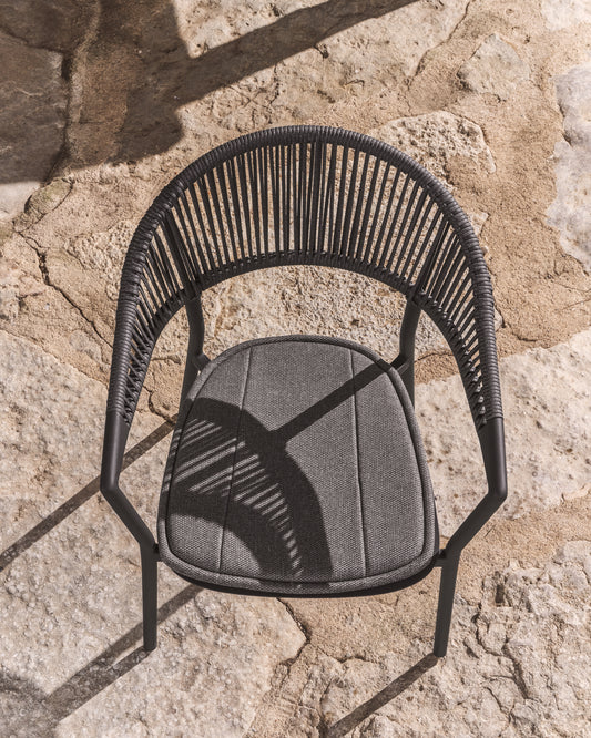 Silla apilable de exterior Alimia de aluminio grafito y cuerda sintética gris