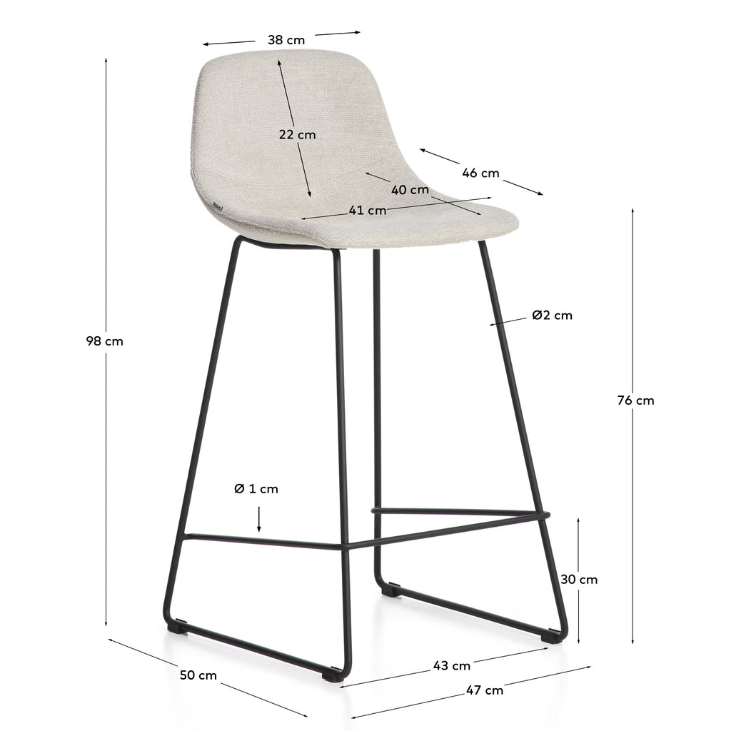 Tamboret Zahara de xenilla beix amb potes d’acer amb acabat negre de 76 cm FSC 100%