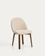 Chaise Meila en chenille beige et pieds en bois de frêne avec finition ton noyer