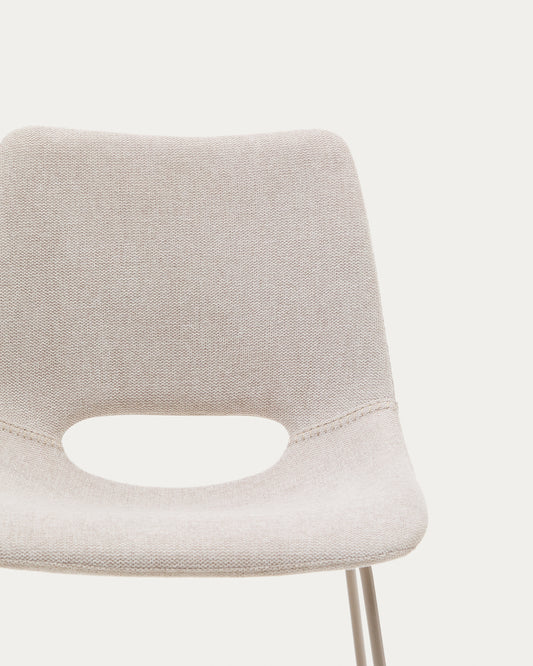 Cadira Zahara beix i potes d'acer amb acabat beix FSC 100%