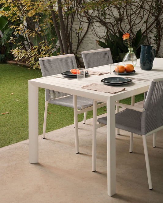 Taula d'exterior Culip d'alumini amb acabat blanc 180 x 90 cm