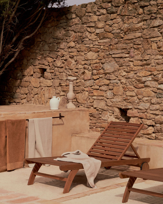 Gandula d'exterior Beila fusta massissa eucaliptus FSC 100%