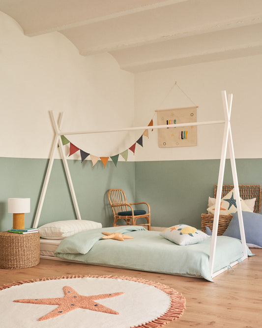 Llit tipi Maralis de fusta massissa de faig amb acabat blanc per a matalàs de 90 x 190 cm