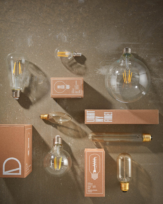 Bombeta LED Bulb E27 de 4 W i 80 mm llum càlida
