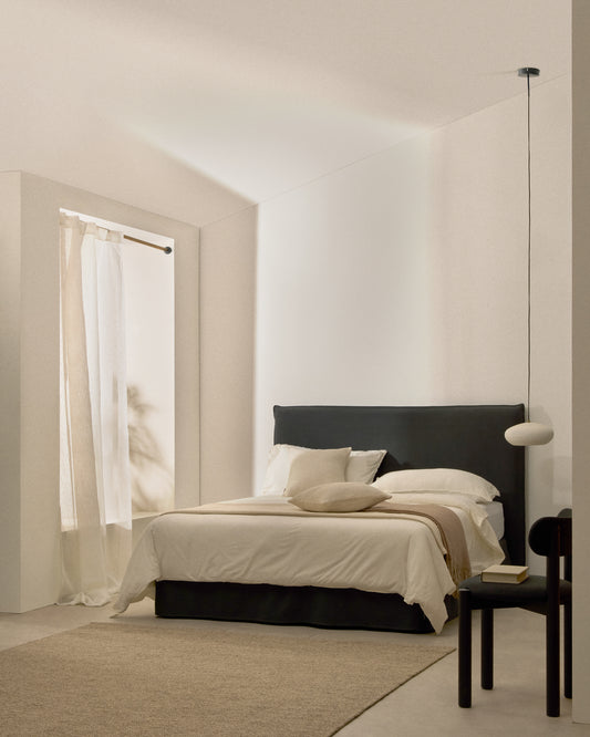 Housse pour cadre de lit Jaira en lin et coton gris anthracite pour matelas de 150 x 190 cm.