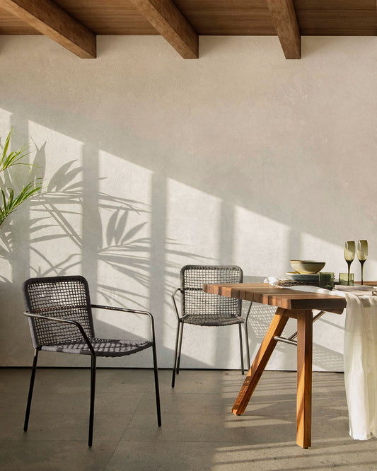 Cadira apilable d’exterior Ellen de corda negre i acer galvanitzat