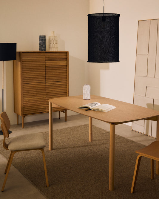 Taula Indara de xapa de freixe amb acabat natural 160 x 90 cm