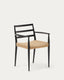 Chaise Analy avec accoudoirs en bois de chêne massif, finition noire, et assise en corde FSC Mix Credit