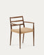 Chaise Analy avec accoudoirs en bois de chêne massif, finition noyer, et assise en corde FSC Mix Credit