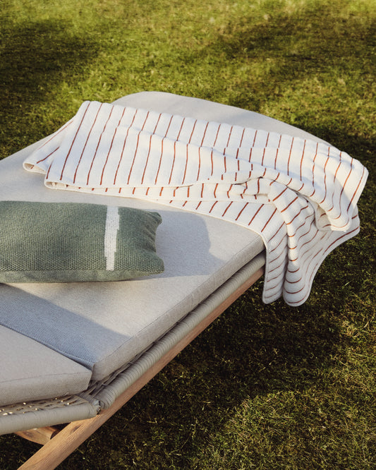 Tovallola Dorane 100 % cotó amb ratlles taronja 70 x 140 cm