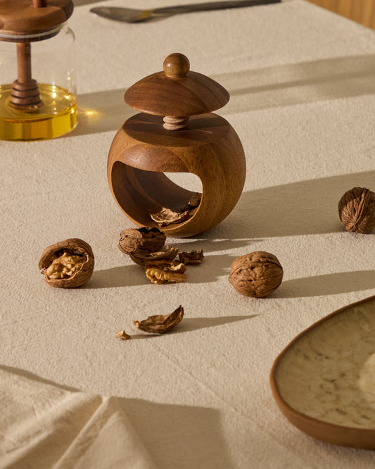 Cascanueces Nukha de madera de acacia FSC 100%
