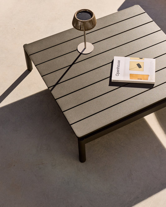 Taula de centre Sorells d'alumini verd 89 x 91 cm