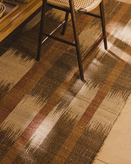 Alfombra Domira de yute con gráfico ikat multicolor 200 x 300 cm