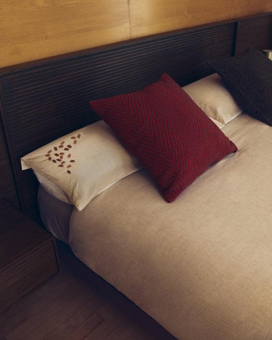 Conjunt Virelda fundes nòrdica i de coixí de cotó i lli beix amb detall brodat llit 150 cm