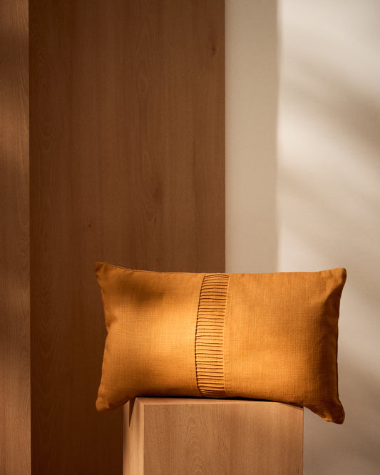 Funda de coixí Luadia de cotó amb detall prisat taronja 30 x 50 cm
