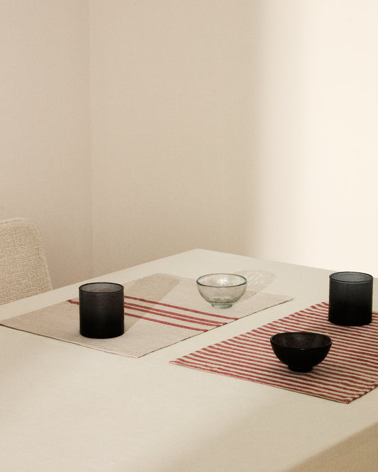 Set Jarne de 2 mantelas individuales de lino beige y rojo 35 x 50 cm