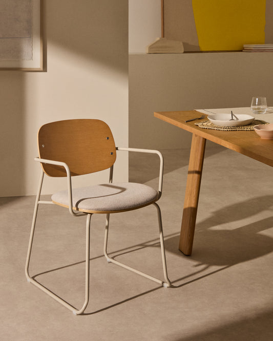 Silla Meli de contrachapado de álamo con asiento de chenilla beige y estructura metal beige FSC Mix Credit