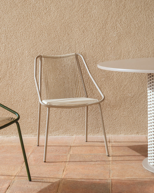 Chaise empilable d’extérieur Zivia en corde écrue et acier galvanisé taupe
