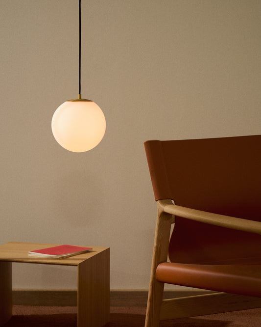 Lámpara de techo Brisia de metal con acabado latón cepillado y 1 bola de cristal glaseado Ø15 cm