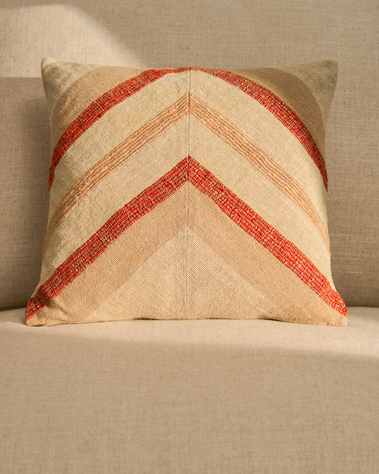 Funda de coixí Taraia de lli i viscosa terracota i beix 45 x 45 cm
