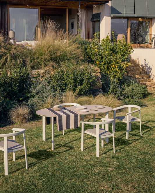 Set Erice de 6 cadires apilables d’alumini i corda i taula d’alumini i vidre temperat cru 230 x 100 cm