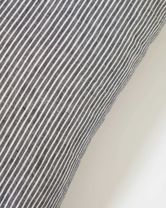Funda coixí Marena 100% lli ratlles negre i blanc 45 x 45 cm