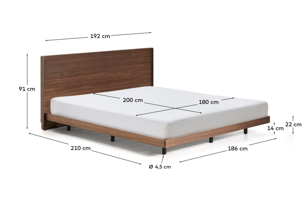 Llit Norlen de xapa de noguera amb acabat fosc i llum LED per a matalàs de 180 x 200 cm FSC Mix Credit