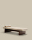 Méridienne Topaz en tissu chenille beige et bois de frêne finition noyer 200 cm FSC 100%