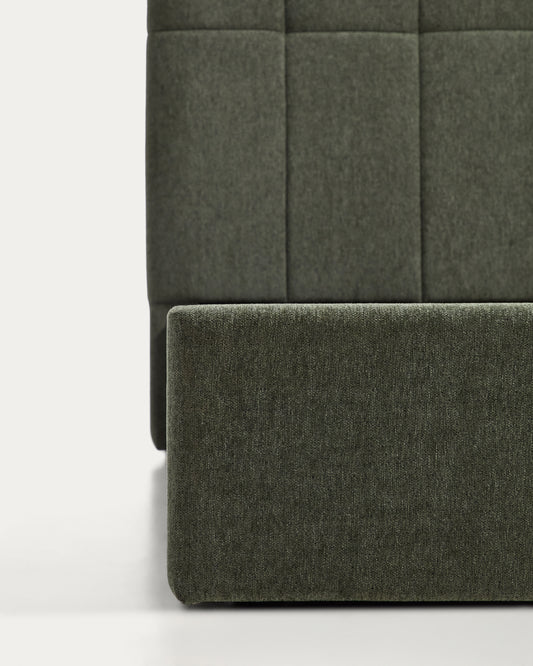 Lit avec sommier coffre Darnela en chenille vert mousse pour matelas de 150 x 200 cm