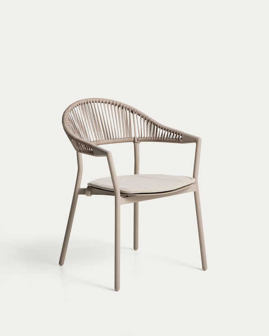 Silla apilable de exterior Alimia de aluminio topo y cuerda sintética marrón