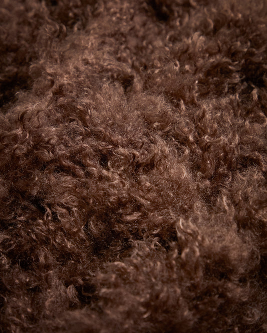 Couverture Seruva en fibres synthétiques effet bouclette marron chocolat 140 x 200 cm