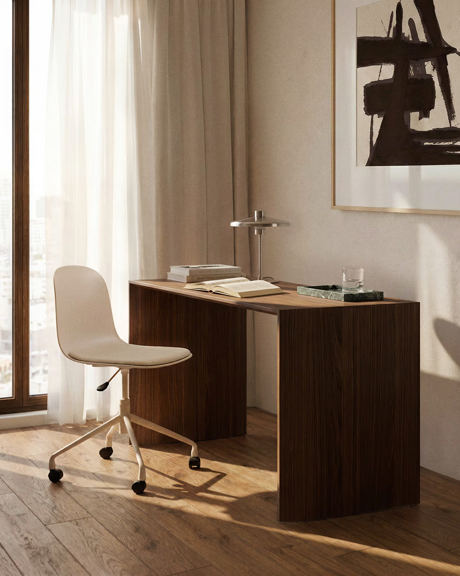 Table de travail Litto en placage de noyer FSC Mix Credit 140 x 60 cm